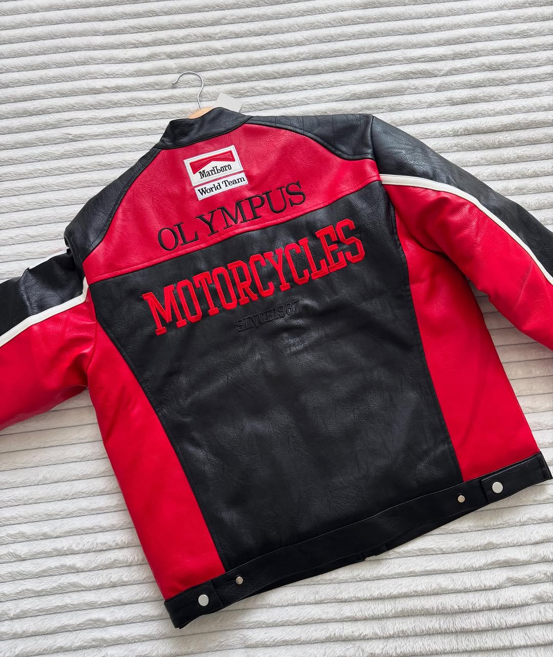 Vintage Ferrari Leather Jacket – Classic Motorsport Style
