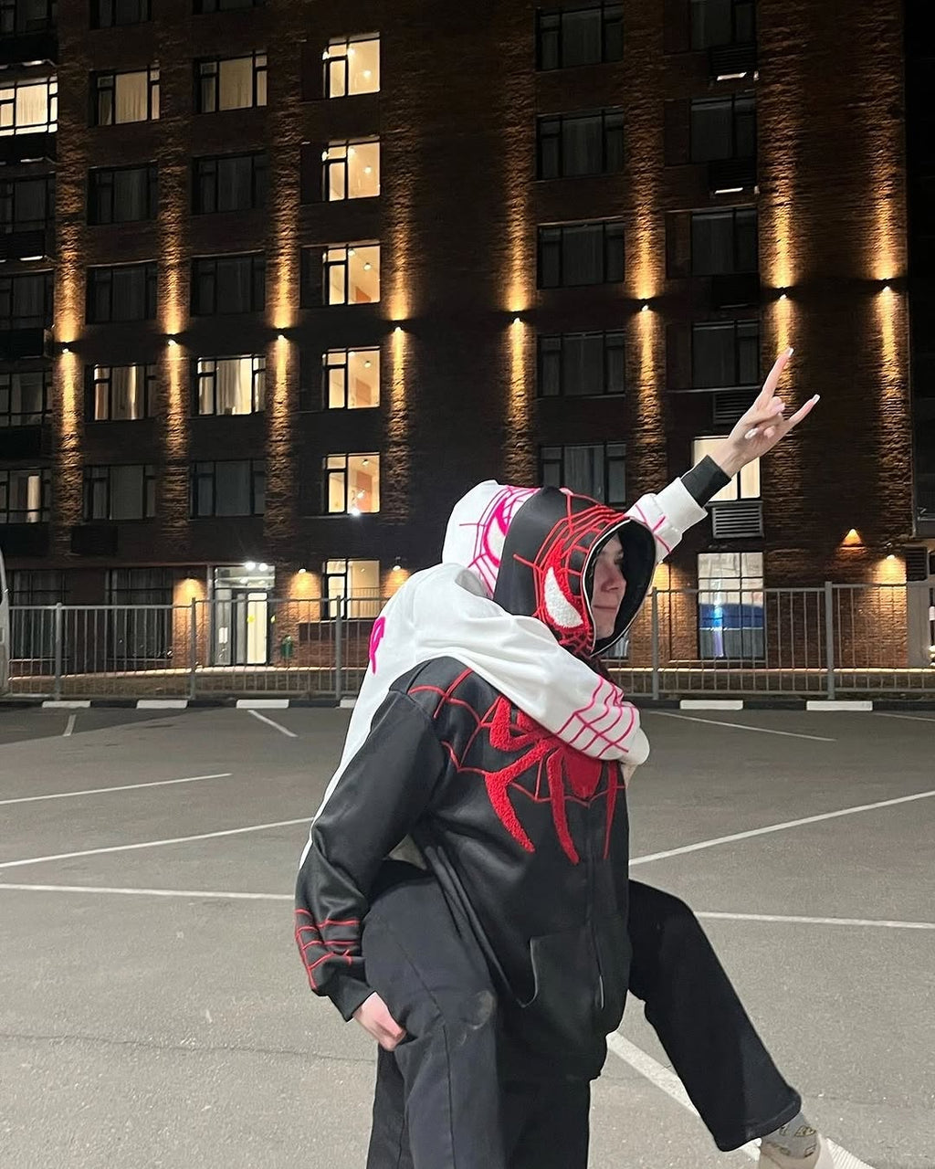 Couple Spider Hoodie – Matching Black Spider Print Hoodies for Him & Her, Stylish Streetwear