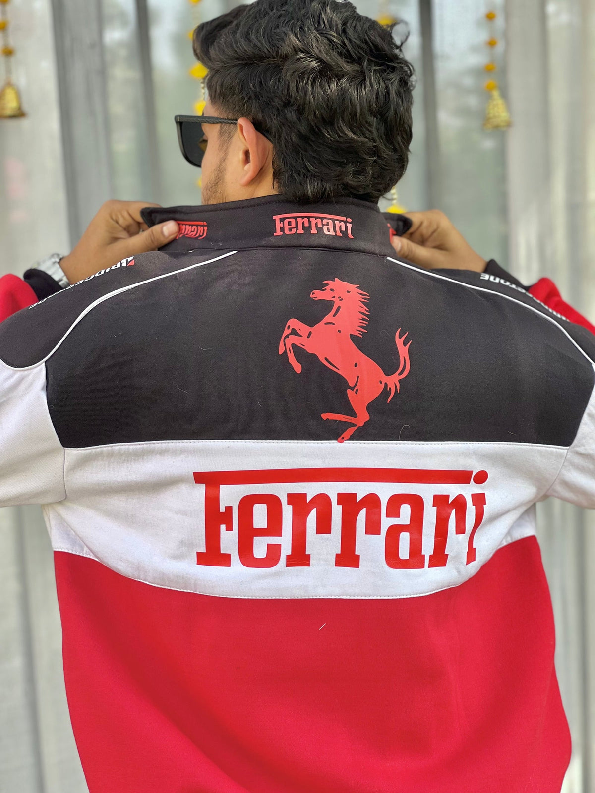 Trio Ferrari F1 Vintage Racing Jacket – Premium Motorsport Style Formula 1 Outerwear